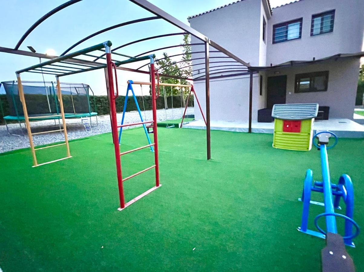 Rouga Paradise Resort Vónitsa Eksteriør bilde